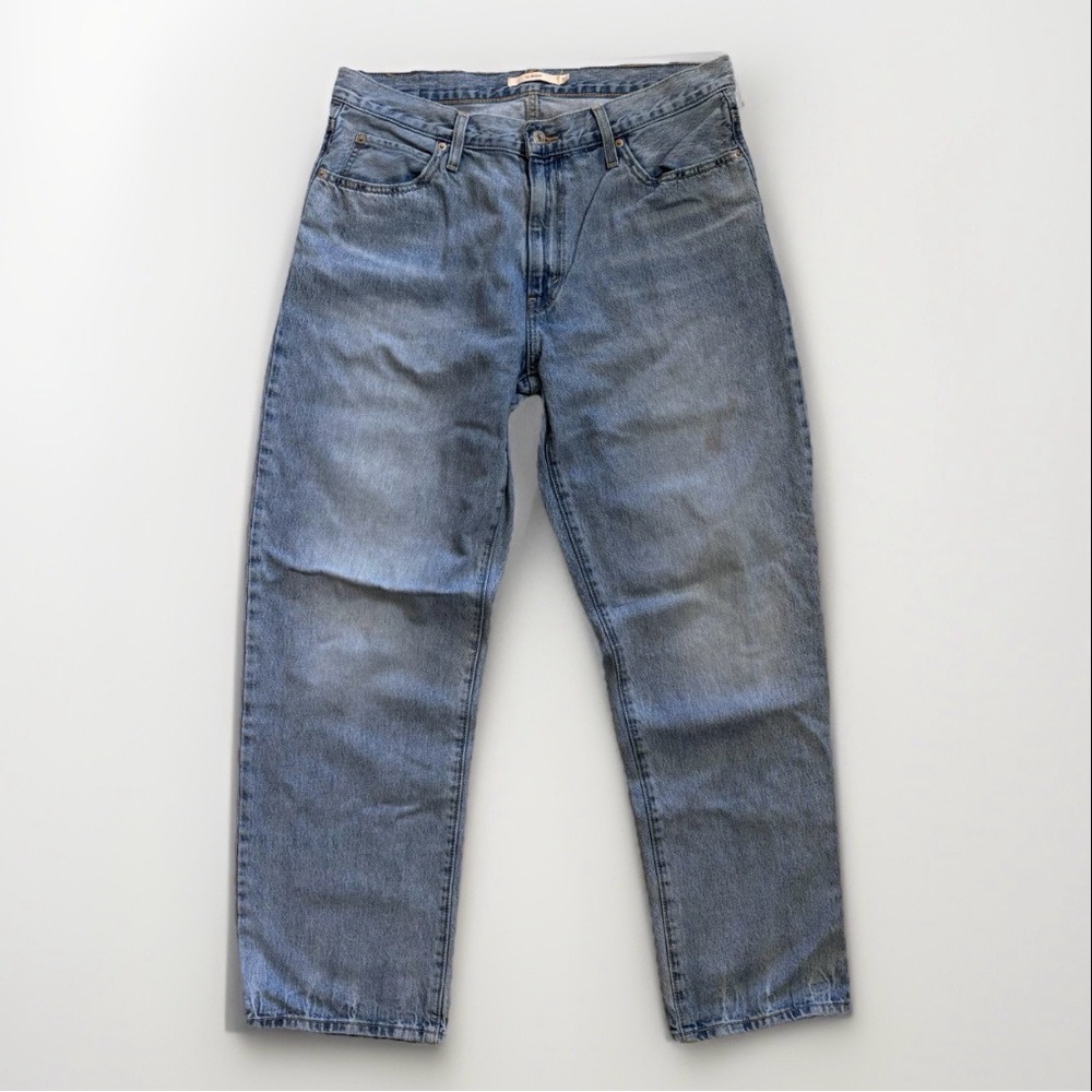 Levis Womens Cotton 94 Baggy Mid Rise Jean Size 32 Medium Wash Casual Classic